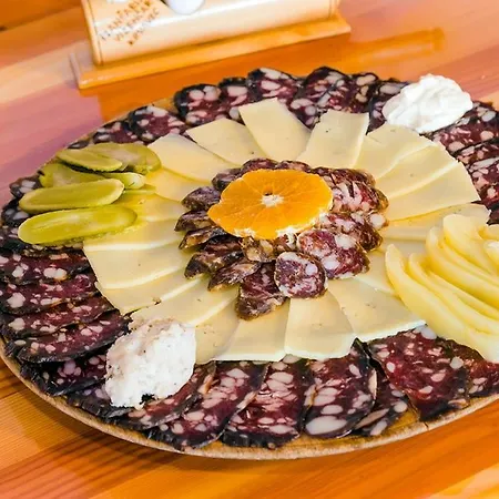Ekoturizem Vizencar Guest house Cerklje na Gorenjskem